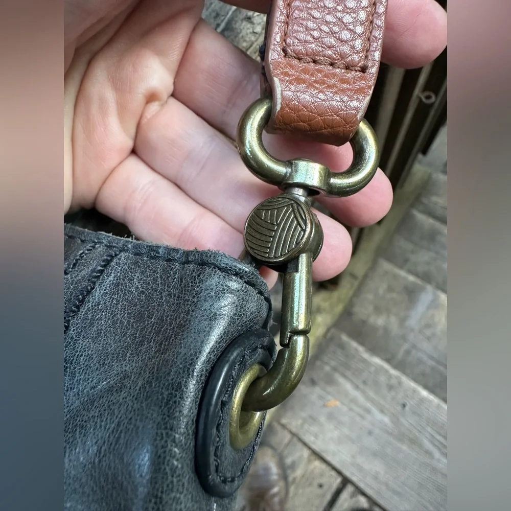 THE SAK Black Indio Shoulder Bag W/ Pebbled Vintage Style Leather Western Hobo - Picture 10 of 11